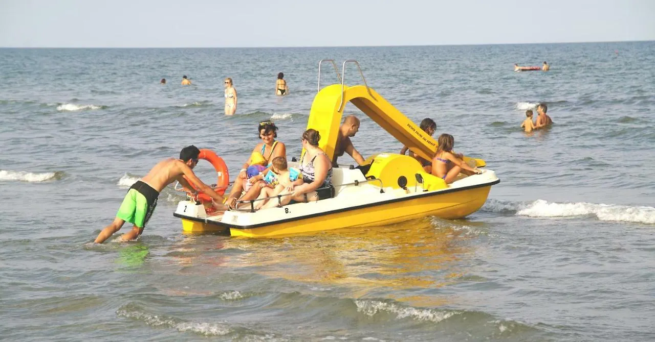 Res. Mare - Corallo 31 Lido delle Nazioni 0*,  Italy
